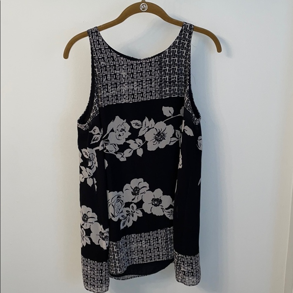 Ladies top